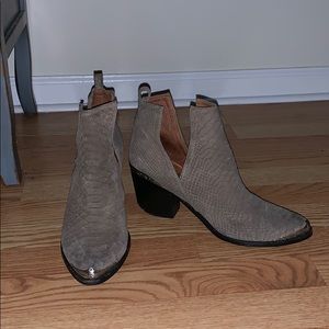 Free People Hunt the Plains Boots!